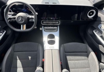 Mercedes CLA C118/X118 2026 Mercedes-Benz CLA 200 4M AMG Premium 1.5 Benzyna 163KM, zdjęcie 15