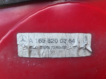 MERCEDES A TŘÍDA W169 04-08 LEVÝ ZADNÍ SVĚTLO KOMPLETNÍ A1698200364