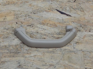 VW T5 MULTIVAN uchwyt rączka słupka B prawa