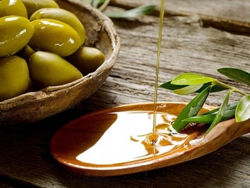 Оливки Excelencia с анчоусами 300г банка