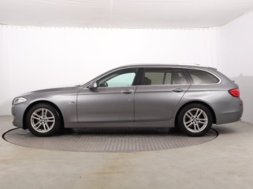 BMW Seria 5 F10-F11 Touring 520d 184KM 2013 BMW 5 520d, 181 KM, Automat, Skóra, Navi, Klima, zdjęcie 2
