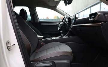 Seat Leon III Hatchback Facelifting 1.5 EcoTSI 130KM 2020 Seat Leon Seat Leon 1.5 EcoTSI Evo Xcellence SampS 1.5 Benzyna 131KM, zdjęcie 22