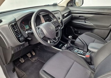 Mitsubishi Outlander III SUV Facelifting 2017 2.0 150KM 2018 Mitsubishi Outlander Salon PL Dealer Mitsubishi 2.0 Benzyna 150KM, zdjęcie 13