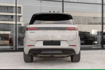 Land Rover Range Rover Sport III SUV Plug-In 3.0 460e 460KM 2024 Land Rover Range Rover Sport P460e Dynamic HSE Suv 3.0 (460KM) 2024, zdjęcie 4