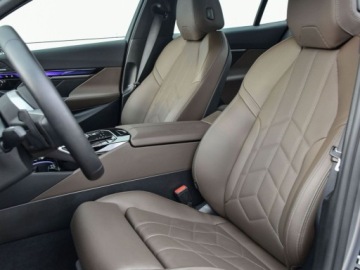 BMW Seria 5 G90-91 Touring 2.0 520d 197KM 2025 BMW Seria 5 BMW 520d xDrive Limuzyna 2.0 Diesel 197KM, zdjęcie 25