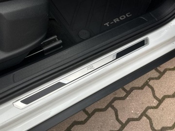 Volkswagen T-Roc I SUV Facelifting 1.5 TSI ACT 150KM 2022 Volkswagen T-Roc 1.5 TSI 150KM R-Line DSG Pakiet B, zdjęcie 31