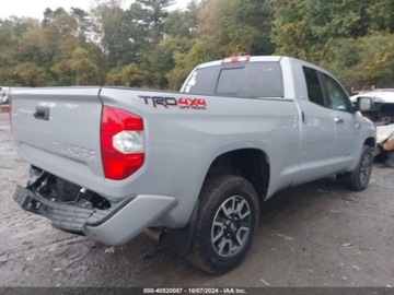 Toyota Tundra II 2020 Toyota Tundra Limited 2020, V8 5.7L 381KM, z ubezpieczalni. 5.7 Benzyna, zdjęcie 3