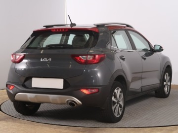 Kia Stonic I Crossover Facelifting 1.0 T-GDI 100KM 2022 Kia Stonic 1.0 T-GDI, Serwis ASO, VAT 23%, Klima, zdjęcie 4