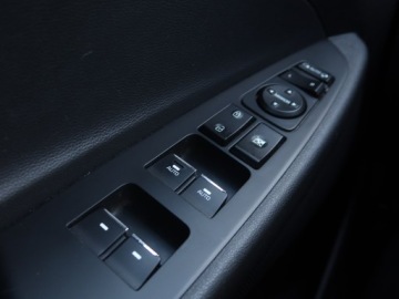 Hyundai Tucson III SUV 1.6 GDI 132KM 2018 Hyundai Tucson 1.6 GDI, Salon Polska, zdjęcie 16