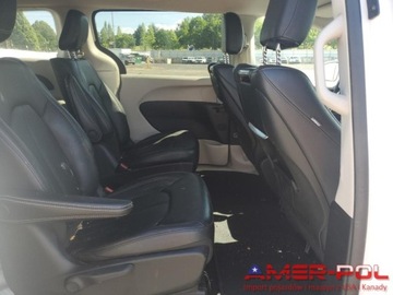 Chrysler Pacifica II 2022 Chrysler Pacifica _HYBRID_TOURING L_3.6 L_260 km_2022r 3.6 Hybryda 260KM, zdjęcie 8