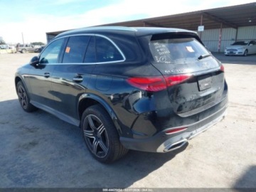 Mercedes GLC C254/X254 SUV Plug-In 2.0 300e 313KM 2025 Mercedes-Benz GLC 350E 4MATIC, 2025r., 4x4, 2.0L 2.0 Hybryda Plug-in 313KM, zdjęcie 2