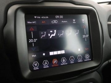 Jeep Renegade 2022 Jeep Renegade FV23 1.5 GSE T4 e-Hybrid Automat, zdjęcie 25