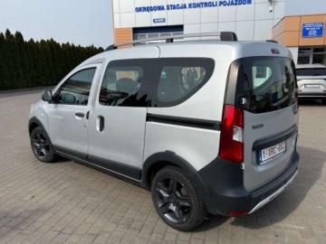 Dacia Dokker Mikrovan Facelifting 1.2 TCe 115KM 2017 Dacia Dokker Sliczny Dokker Stepway1.2Benz.115KM Navi Kamera Parktroniki, zdjęcie 5
