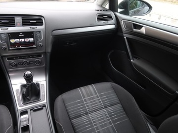 Volkswagen Golf VII Variant 2.0 TDI CR DPF BlueMotion Technology 150KM 2015 VW Golf 2.0 TDI, Navi, Klima, Klimatronic, zdjęcie 7