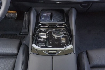 BMW Seria 5 G90-91 Touring 2.0 520d 197KM 2026 BMW 520 xDrive Limuzyna - Dostępny od ręki!, zdjęcie 18