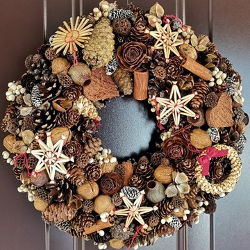 Венок-украшение венок 32 см, натуральные рождественские и праздничные шишки