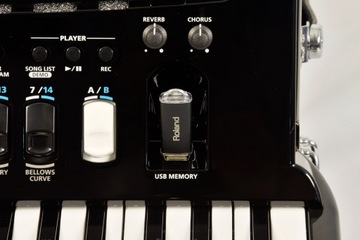 Roland FR-4X BK ЦИФРОВОЙ КЛАВИАТУРНЫЙ АККОРДЕОН