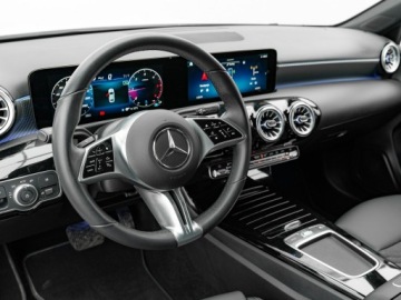Mercedes Klasa A W177/V177 Sedan Facelifting 2.0 200d 150KM 2023 Mercedes A 200 GD8K603#200 d Progressive 8G-DCT, zdjęcie 5