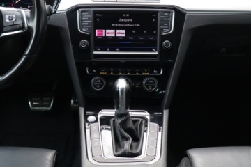 Volkswagen Passat B8 Limousine 2.0 TDI BlueMotion SCR 190KM 2016 VW Passat 2.0 TDI, Salon Polska, 187 KM, 4X4, zdjęcie 11