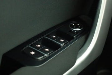 Kia Ceed III Kombi Facelifting 1.5 T-GDI 160KM 2022 Kia Ceed 1.5 T-GDI MHEV, Salon Polska, zdjęcie 15