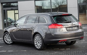 Opel Insignia I Sports Tourer 2.0 CDTI ECOTEC 160KM 2010 Opel Insignia 2.0CDTI 160KM Skora Pdc Alu Gwarancjia 2.0 Diesel 160KM, zdjęcie 8