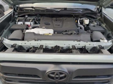 Toyota Tundra II 2024 Toyota Tundra 2024, 3.4L, 4x4, CREWMAX LIMITED, od ubezpieczalni 3.4 389KM, zdjęcie 10