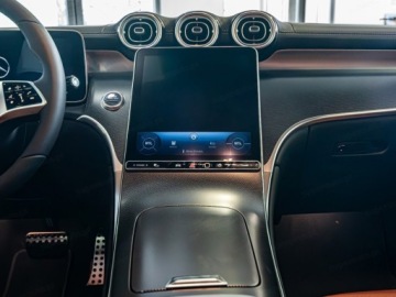 Mercedes GLC C254/X254 2026 GLC Coupe 200 d 4-Matic Avantgarde 2.0 (163KM) 2026, zdjęcie 10