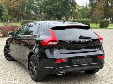 Volvo V40 II Hatchback Facelifting 2.0 D3 150KM 2018 Volvo V40 Volvo V40 D3 Inscription 2.0 Diesel 150KM, zdjęcie 10
