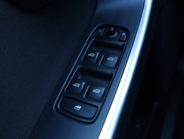 Volvo V60 I Kombi Facelifting 1.6 D2 115KM 2014 Volvo V60 D2, Navi, Klima, Klimatronic, Tempomat, zdjęcie 19