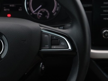 Skoda Scala Hatchback 1.0 TSI 115KM 2019 Skoda Scala 1.0 TSI, Salon Polska, VAT 23%, Skóra, zdjęcie 18