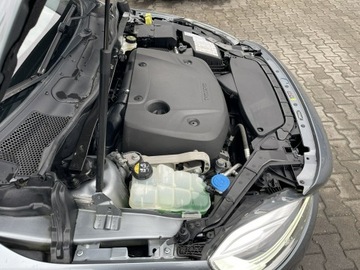 Volvo V40 II Hatchback Facelifting 2.0 D2 120KM 2019 Volvo V40 D2 Momentum Automat Parktronik Skóra, zdjęcie 11