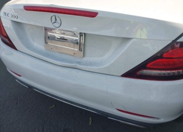 Mercedes SLC 2017 Mercedes-Benz SLC SLC 300, od ubezpieczalni 2.0 Benzyna 241KM, zdjęcie 8