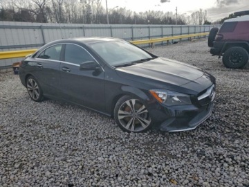 Mercedes CLA C118/X118 Coupe 2.0 250 224KM 2019 Mercedes-Benz CLA 2019 MERCEDES-BENZ CLA 250 4MATIC 2.0 Benzyna 224KM, zdjęcie 3