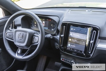 Volvo XC40 Crossover Facelifting 2.0 B4 197KM 2023 Volvo XC 40 Volvo XC40 B4 197KM FV23%-Gwaranacja12, zdjęcie 16