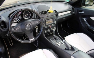 Mercedes SLK R171 Roadster 1.8 (200 Kompressor) 184KM 2010 Mercedes-Benz SLK 2LOOKEDITION Zarejestrowany 1.8 Benzyna 184KM, zdjęcie 13