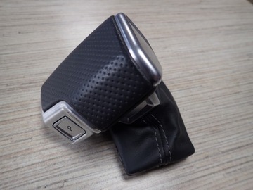 AUDI RSQ8 4M8 РУЧКА РУЛЕВОЙ ПАНЕЛИ АЛЬКАНТАРА