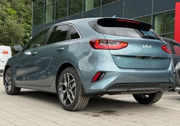 Kia Ceed III Hatchback Facelifting  1.5 T-GDI 140KM 2025 Kia Ceed TRIBUTE dostepny od reki od KIA WOJTANOWICZ Gdynia 1.5 Benzyna, zdjęcie 10
