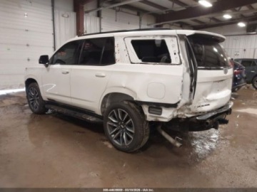 Cadillac Escalade III 2021 Cadillac Escalade Sport 2021 3.0 Diesel 277KM, zdjęcie 3