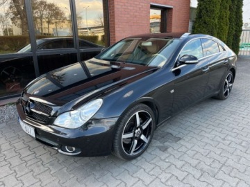 Mercedes CLS W219 Coupe 5.0 V8 (500) 306KM 2005 Mercedes-Benz CLS 5.0 benzyna 306 KM automat zarej w PL zadbany mozliw