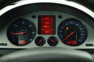 Volkswagen Passat B6 Variant 2.0 TDI-CR DPF 140KM 2008 VW Passat 2.0 TDI, Klima, Klimatronic,ALU, zdjęcie 7