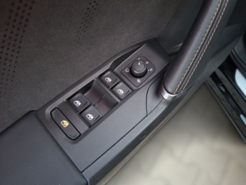 Cupra Formentor Crossover 2.0 TSI 310KM 2024 Cupra Formentor VZ Tribe Edition FV-23%, ASO, Salo, zdjęcie 17