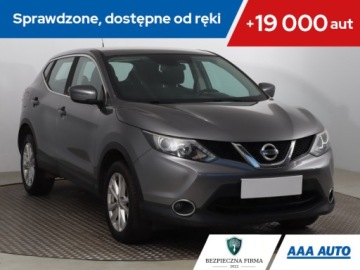 Nissan Qashqai II Crossover 1.2 DIG-T 115KM 2016 Nissan Qashqai 1.2 DIG-T, Salon Polska, Automat