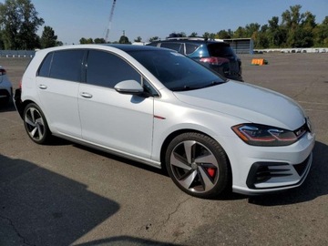 Volkswagen Golf VII 2018 Volkswagen Golf GTI S 2018 2.0l 2.0 Benzyna 220KM, zdjęcie 4