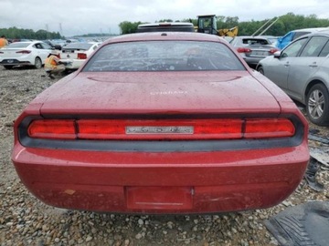 Dodge Challenger III 2010 Dodge Challenger 2010 DODGE CHALLENGER SE, Ame..., zdjęcie 6