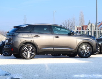 Peugeot 3008 II Plug-In Hybrid Facelifting 1.6 HYBRID4 300KM 2023 Peugeot 3008 Hybrid4 300 koni 4x4 Blis Keyless Webasto Full Led Kamery 180, zdjęcie 4