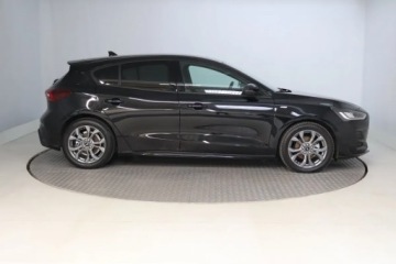 Ford Focus IV Hatchback Facelifting 1.0 EcoBoost MHEV 155KM 2023 Ford Focus 1.0 MHEV, Salon Polska, 1. Właściciel, zdjęcie 4