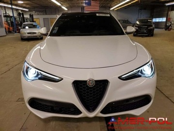 Alfa Romeo Stelvio SUV 2.0 Turbo 280KM 2018 Alfa Romeo Stelvio _TI SPORT_4x4_2018r 2.0 Benzyna 280KM, zdjęcie 4