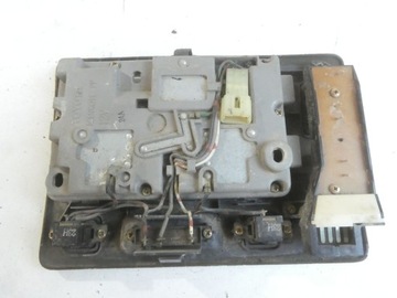 LAMPA POLSTROVÁNÍ OSVĚTLENÍ KABINY LEXUS LS400 LS 400