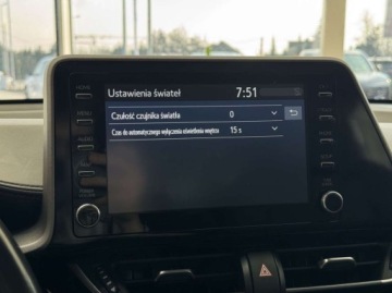 Toyota C-HR I Crossover 1.8 Hybrid 122KM 2019 Toyota C-HR Comfort Kamera cofania CarPlayAndroid Auto Asystent hamowan, zdjęcie 28