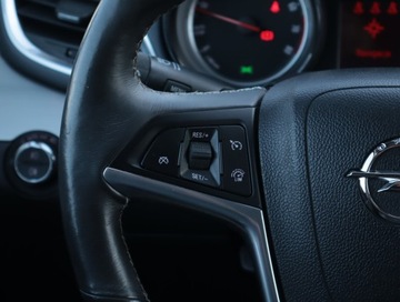 Opel Mokka I SUV 1.4 Turbo ECOTEC 140KM 2013 Opel Mokka 1.4 Turbo, 4X4, Skóra, Navi, Xenon, zdjęcie 15